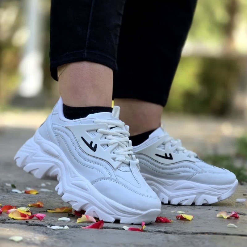 فروش خاص کفش اسپرت دخترانه زنانه مدل یاموتا  شیک و جذاب رنگ سفید با ارسال رایگان