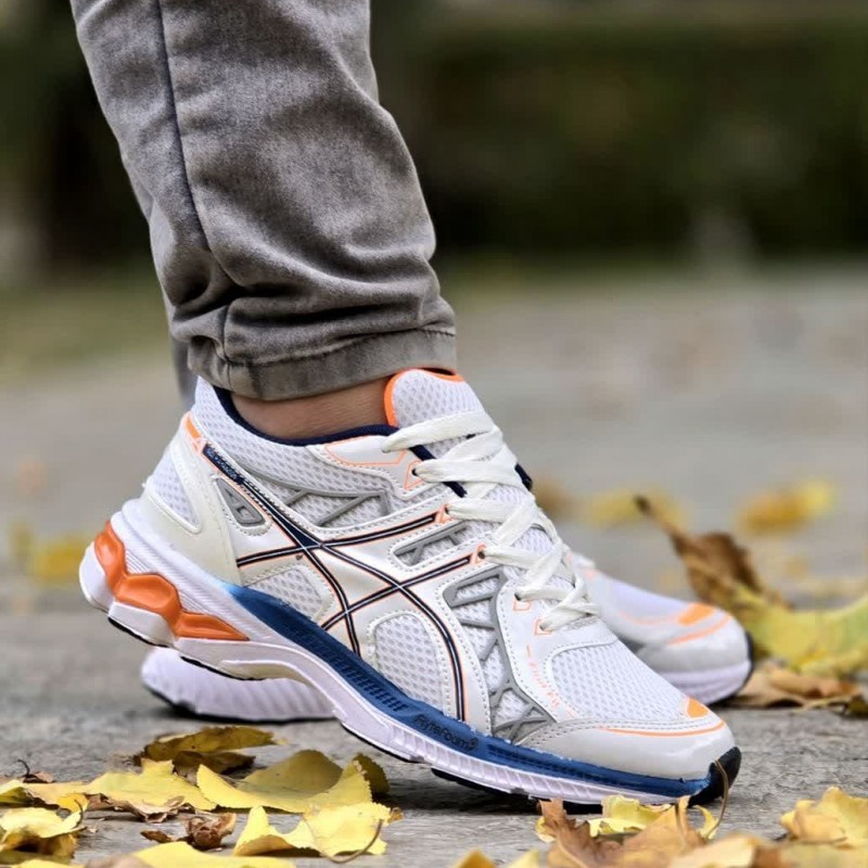 حراج باورنکردنی کفش کتونی اسپرت مردانه مدل اسیکس ویژه باشگاه و پیاده روی  رنگ سفید ابی نارنجی با ارسال رایگان