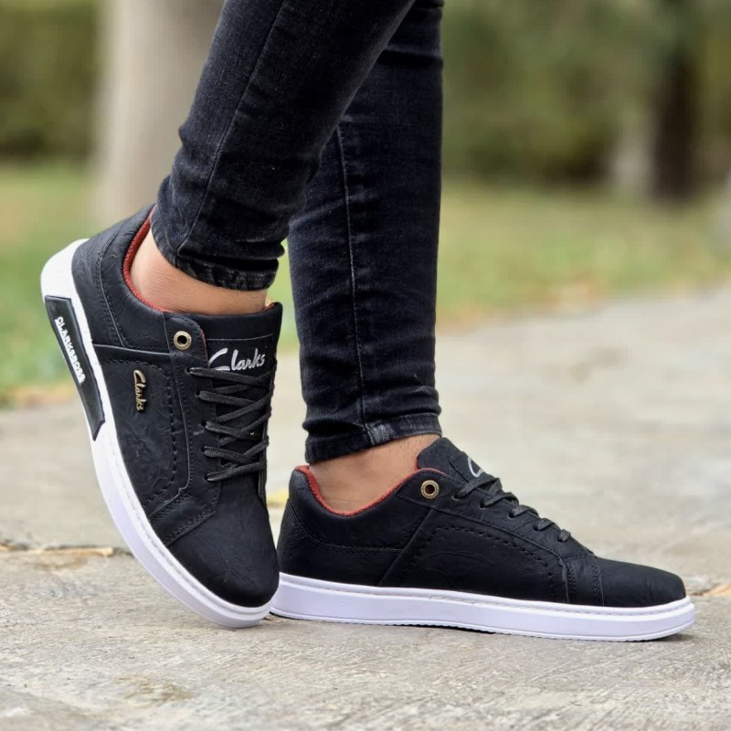 فروش بینظیر کفش اسپرت ونس مردانه پسرانه مدل کلارک  جذاب و پرفروش رنگ مشکی زیره سفید  با ارسال رایگان