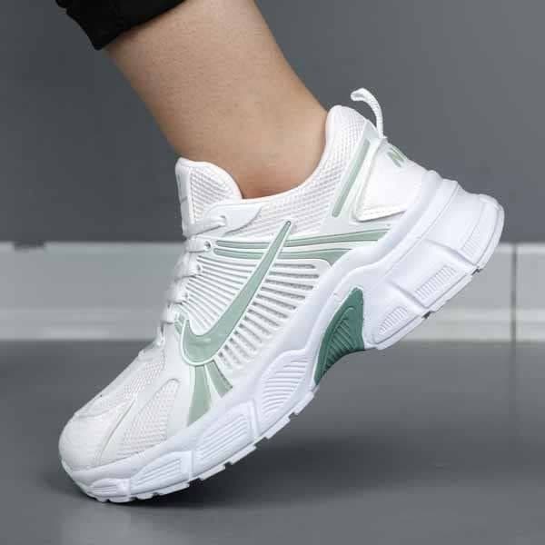 حراج ویژه  کفش اسپرت دخترانه زنانه مدل نایک زسیا و خاص  رنگ سفید سبز  با ارسال رایگان