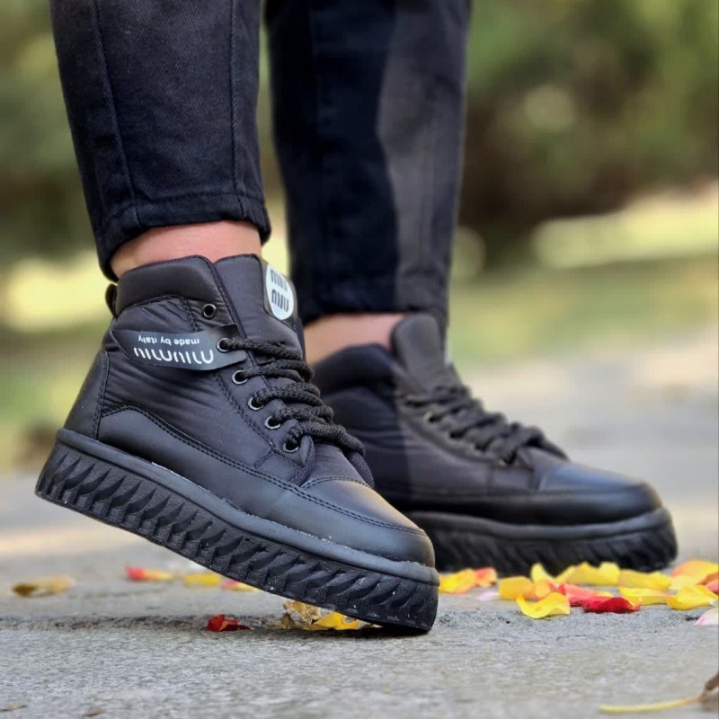 فروش دلبرانه کفش نیم بوت زنانه دخترانه یه مدل پرفروش و پرطرفدار رنگ مشکی باارسال رایگان