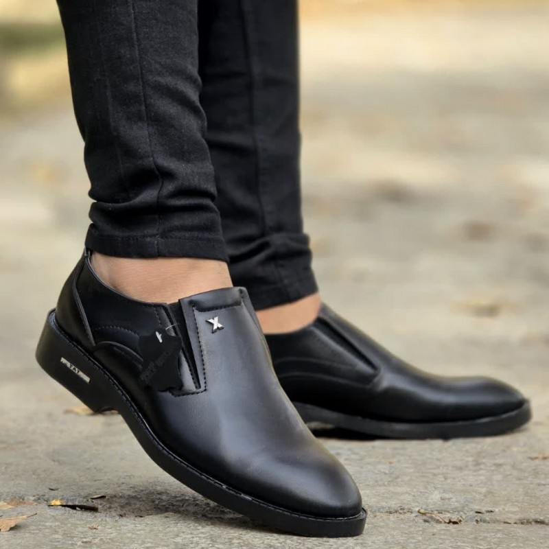 فروش فوق العاده کفش مجلسی مردانه شیک و پرفروش  رنگ مشکی  با ارسال رایگان