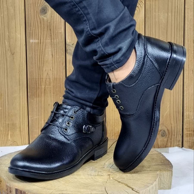 فروش فوق العاده کفش مردانه چرم طبیعی با دوام و خاص رنگ مشکی باارسال رایگان