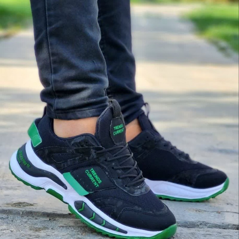 فروش ویژه کفش اسپرت ترند  مردانه و پسرانه با قیمتی عالی رنگ مشکی سبز باارسال رایگان