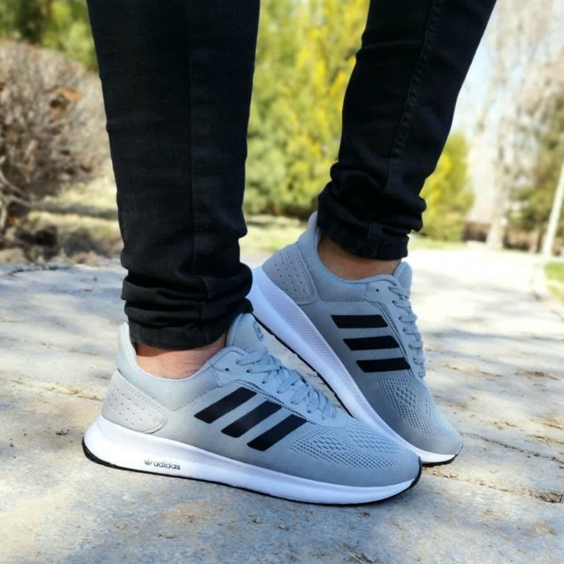 فروش ویژه کفش کتونی اسپرت مردانه و پسرانه مدل  آدیداس اسپیسر راحت و ویژه رنگ طوسی مشکی باارسال رایگان