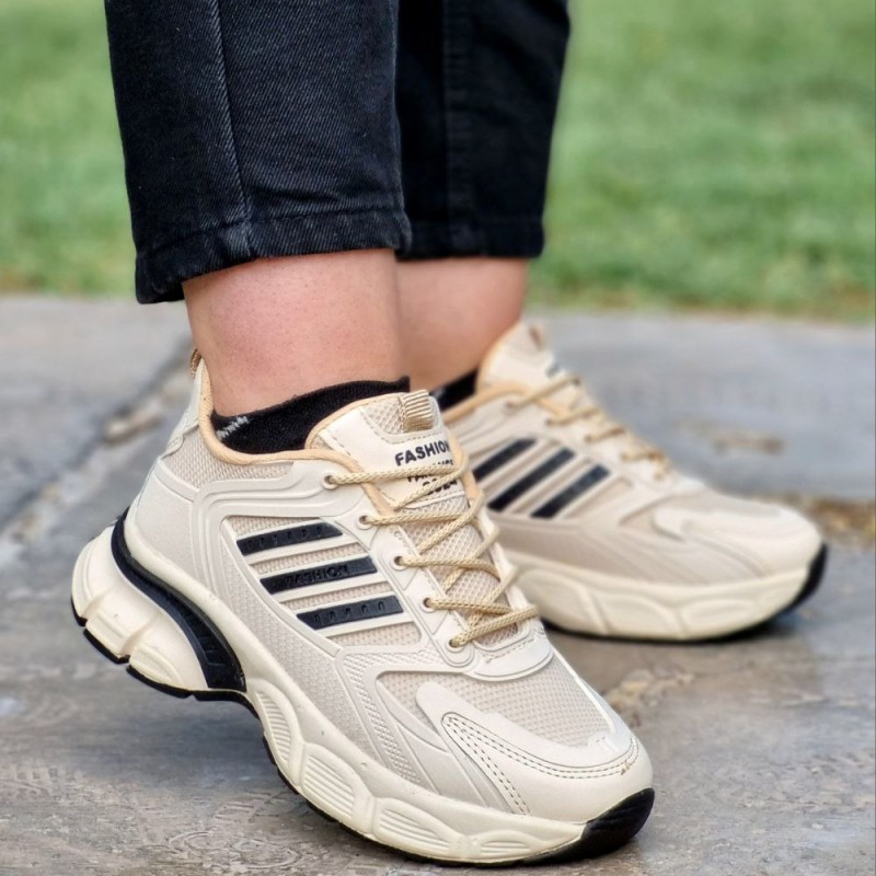 حراج ویژه این هفته کفش کتونی اسپرت  زنانه و دخترانه مدل آدیداس رنگ کرم مشکی شیک و زیره پیو با ارسال رایگان