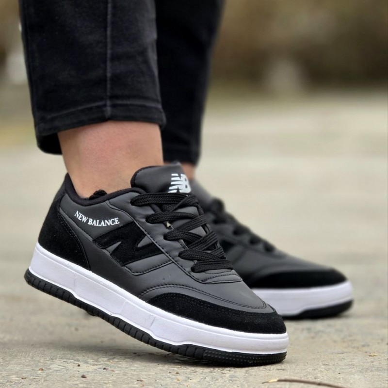 حراجییییی کفش کتونی اسپرت ونس زنانه به روز و جدید رنگ مشکی زیره سفید  باارسال رایگان