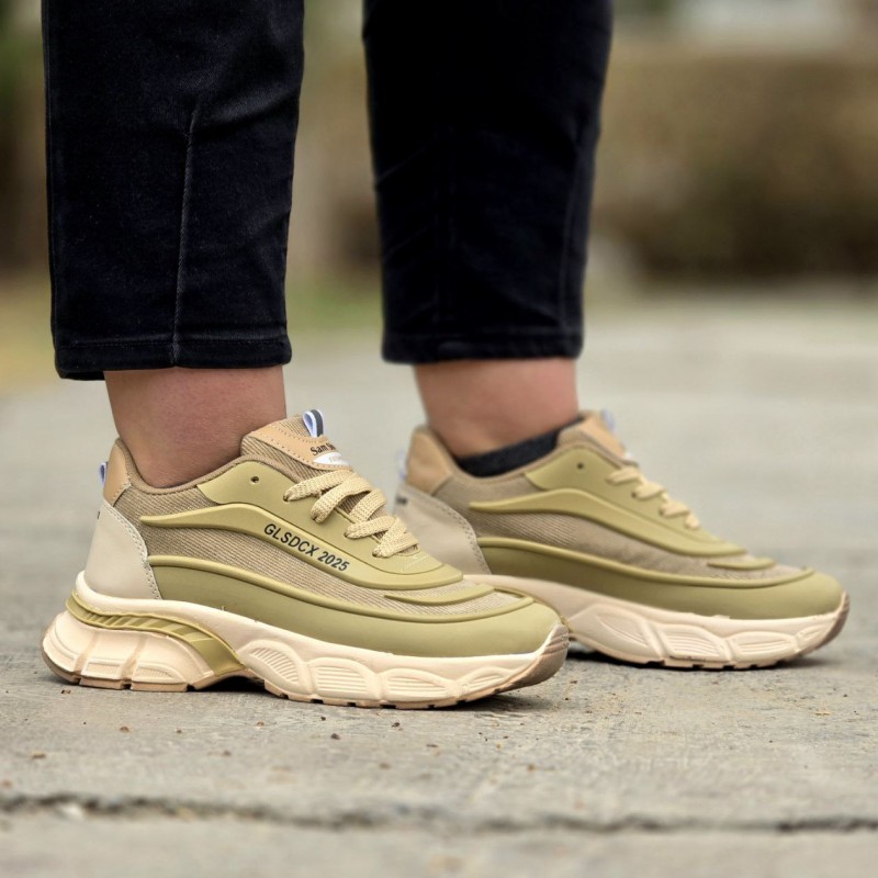 فروش شگفت انگیز کفش اسپرت زنانه مدل فشیون پروانه‌ای نرم و راحت  رنگ کرم سبز باارسال رایگان