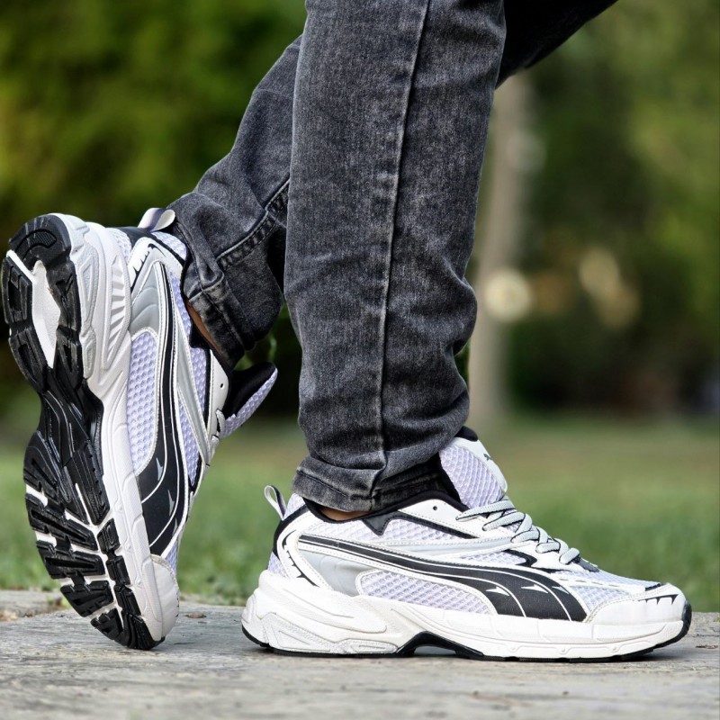 تخفیف هیجان انگیز  کفش اسپرت مردانه و پسرانه مدل آسیکس با کیفیت و مقاوم  رنگ سفیدمشکی با ارسال رایگان