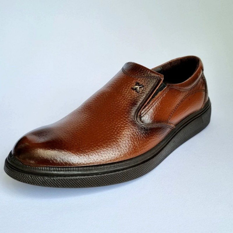 فروش خاص کفش مجلسی اداری مردانه چرم طبیعی  تبریز  یه مدل جدید و خاص رنگ قهوه ای با ارسال رایگان