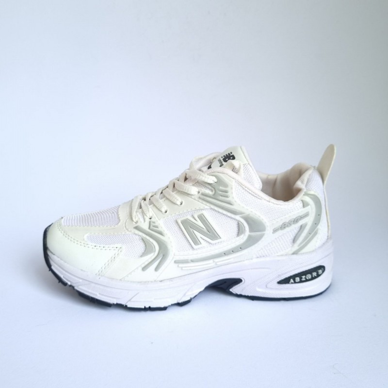 حراج ویژه کفش اسپرت دخترانه زنانه مدل نیوبالانس زیبا و راحت رنگ سفید طوسی  با ارسال رایگان