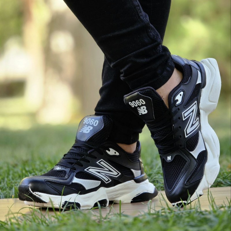 حراج عالی کفش کتونی اسپرت مردانه و پسرانه مدل نیوبالانس 9060 باکیفیتی بی نظیر رنگ مشکی سفید با ارسال رایگان