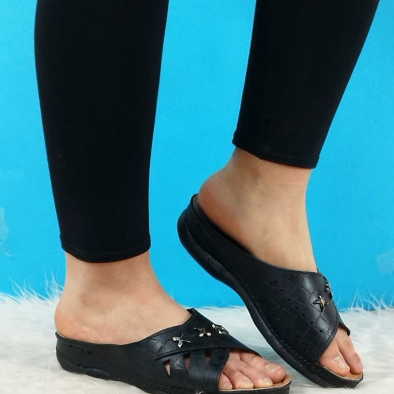 دمپایی صندل تابستانه دخترانه زنانه  زیره طبی محکم و راحت با دوام  عالی رنگ مشکی