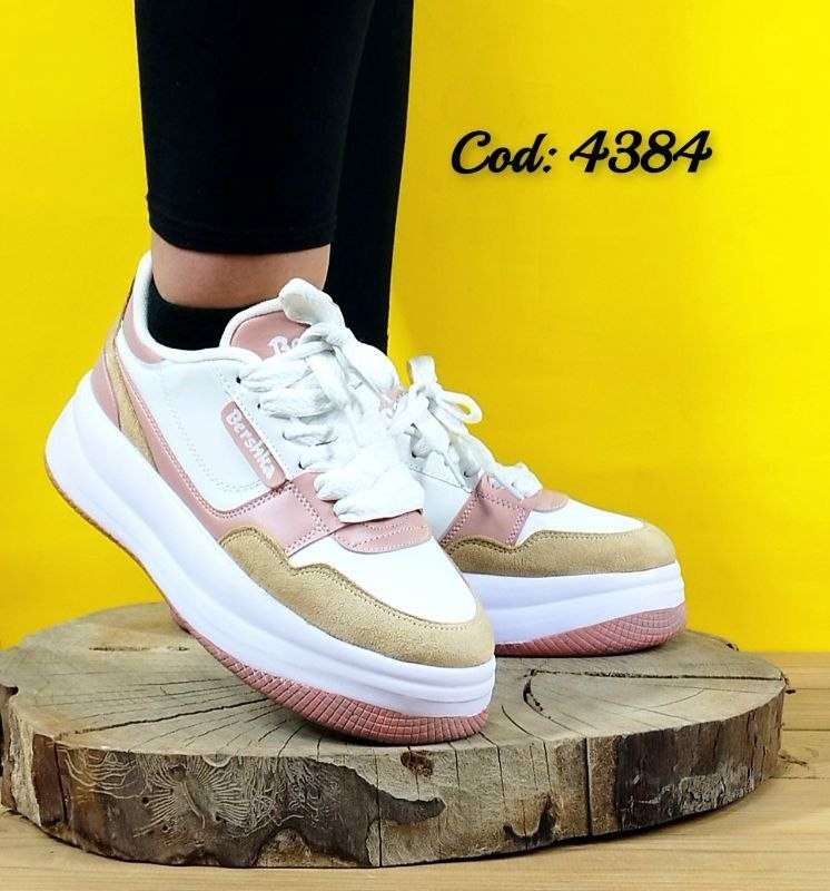 بروز ترین کفش سال  اسپرت کتونی دخترانه زنانه لژدار و کاملا راحت مخصوص دخترای شیک پسند 4384