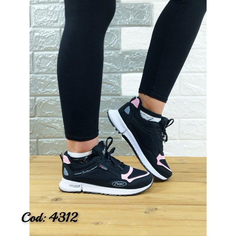 خاص ترین کفش کتونی اسپرت دخترانه زنانه مدل  خفن کلودفرم 66  شیک و زیبا کد 4312