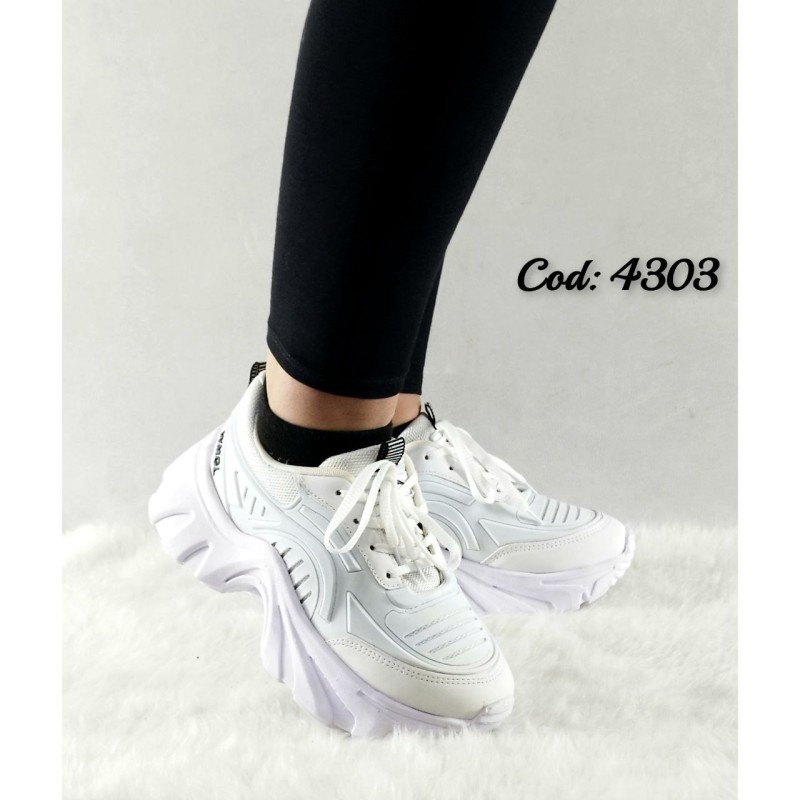 خاص ترین اسپرت کتونی دخترانه زنانه مدل یاموتا خوش پا و با کیفیت سفید ابی روشن 4303