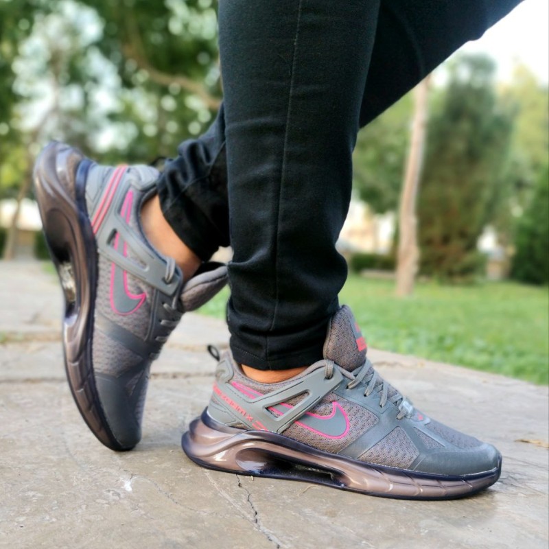 کفش اسپرت کتونی پسرانه مردانه مدل نایک زوم با کیفیت زیره کپسولی با دوام  رنگ طوسی صورتی کد3595