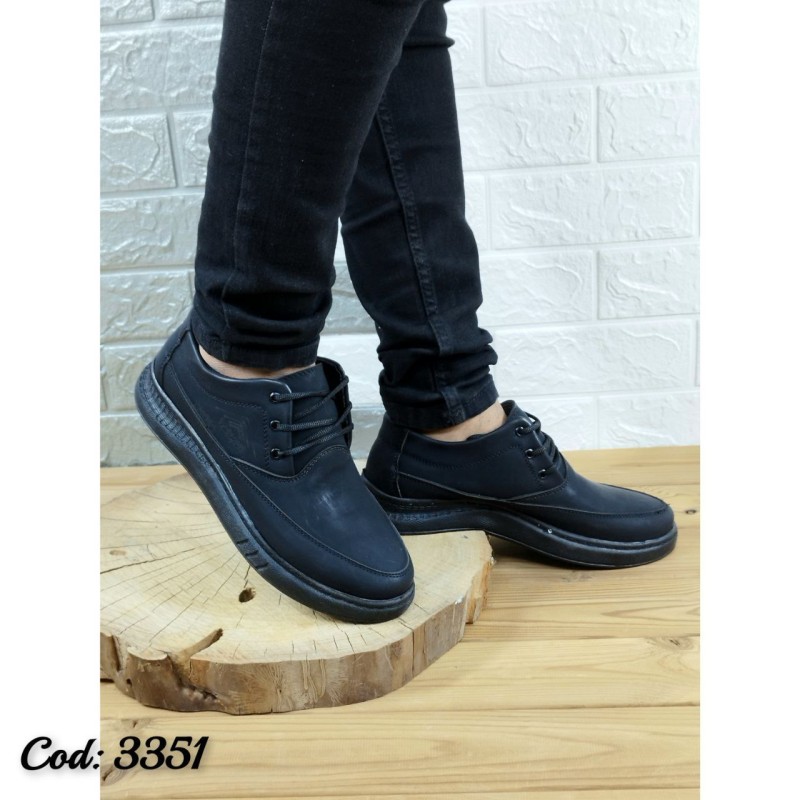 اومدیم با یه مدل ونس کفشی مردانه پسرانه جدید یه مدل ونس جدید مردانه تو سه رنگ متفاوت مشکی 3351