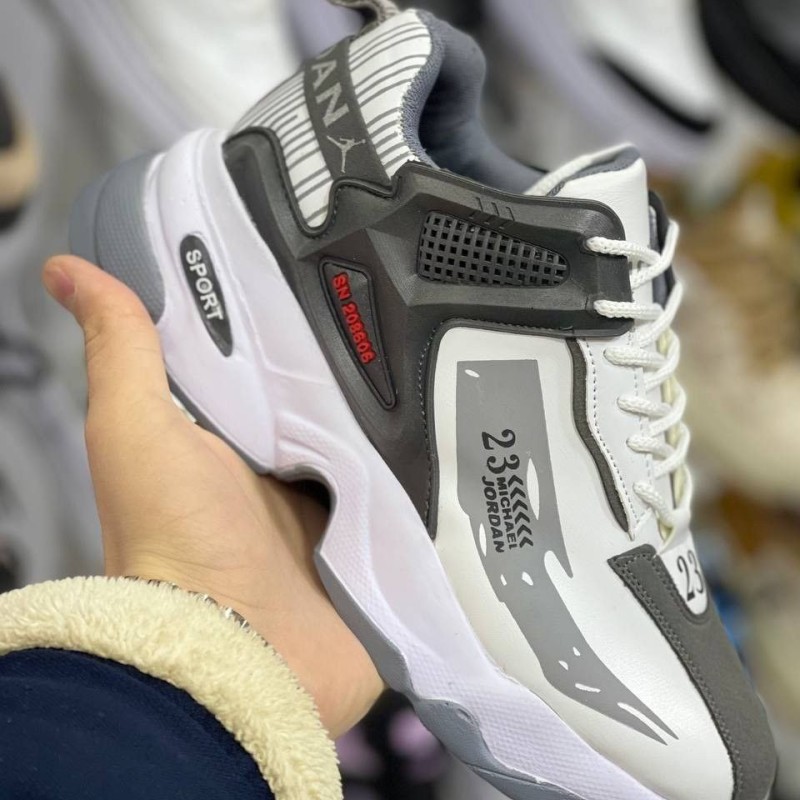 کفش اسپرت کتونی  زنانه دخترانه ونس مدل نایک جردن مخصوص خوش سلیقه ها مشکی جلو طوسی تیره