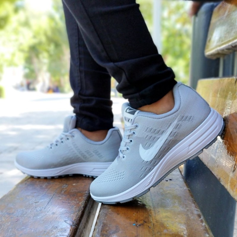 حراج شگفت انگیز این هفته کفش اسپرت کتونی مردانه مدل جذاااب نایک رویه پارچه ای راحت 3499