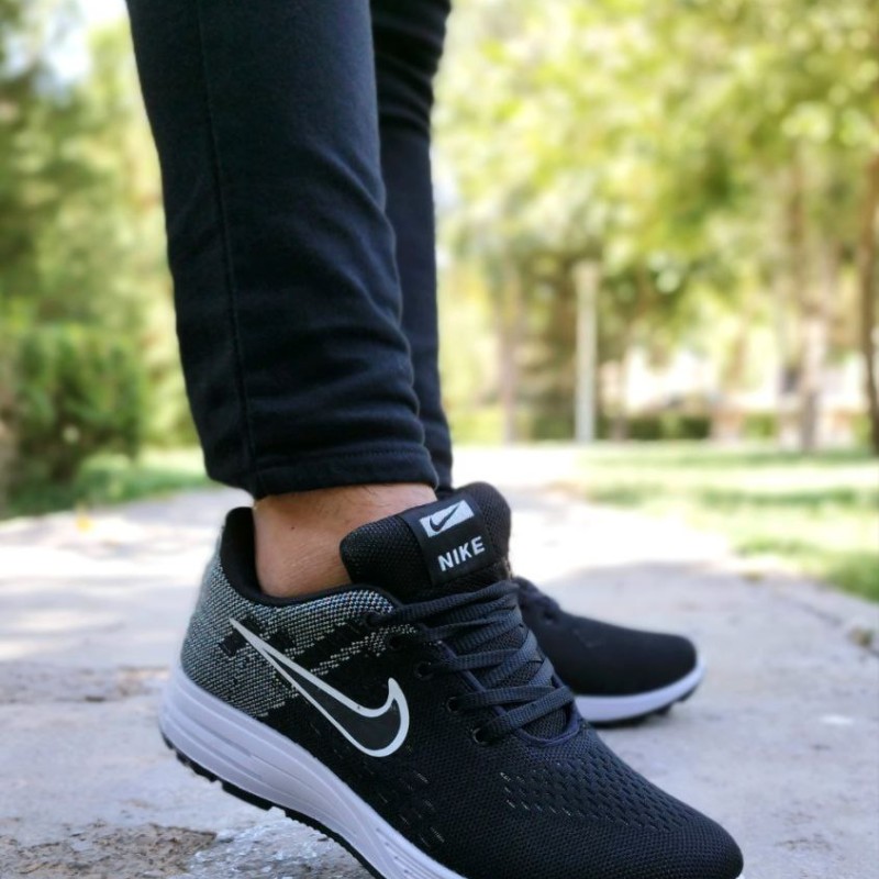 حراج شگفت انگیز این هفته کفش اسپرت کتونی مردانه مدل جذاااب نایک رویه پارچه ای راحت و زیبا 3500