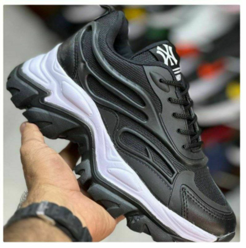 بروز ترین کفش اسپرت کتونی زنانه دخترانه  مدل یاموتا  زیبا  شیک ارسال رایگان4552