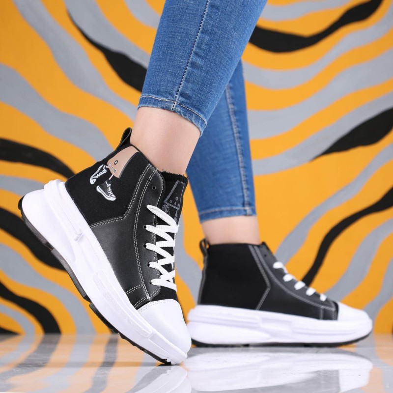 کفش نیم بوت کفشینه طرح آلستار شیک  و بسیار جذاب و فوق العاده با کیفیت ارسال رایگان