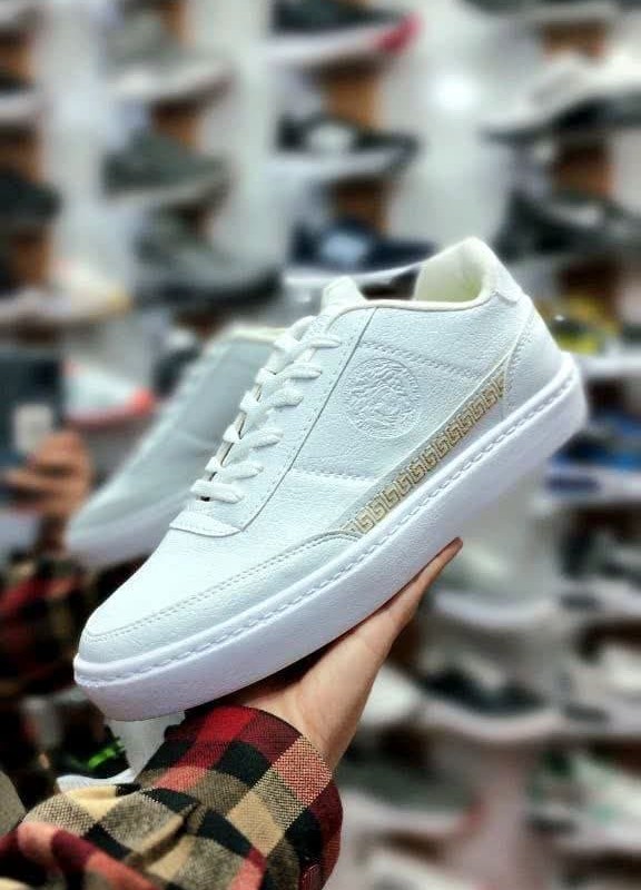 شیکترین مدل ونس شبرنگ جذاب مردانه تو 4 رنگ فوق العاده  مدل ورساچه سفید تمام  3701