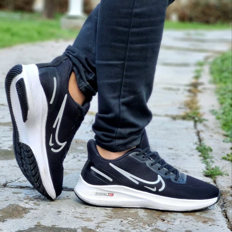 کفش کتونی اسپرت مردانه و پسرانه مدل نایک اسپیسر سبک مناسب ورزش و دویدن مشکی سفید 3718