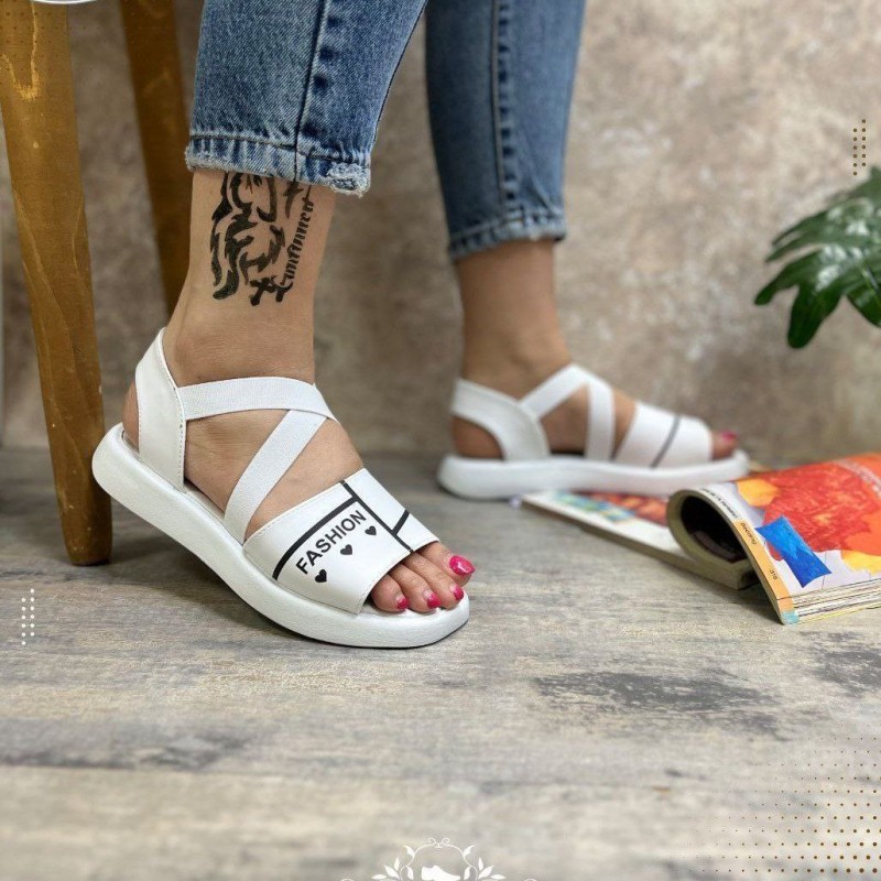 حراج فوق العاده صندل  تابستانه زنانه دخترانه مدل فشیون نرم وراحت سفید ارسال رایگان