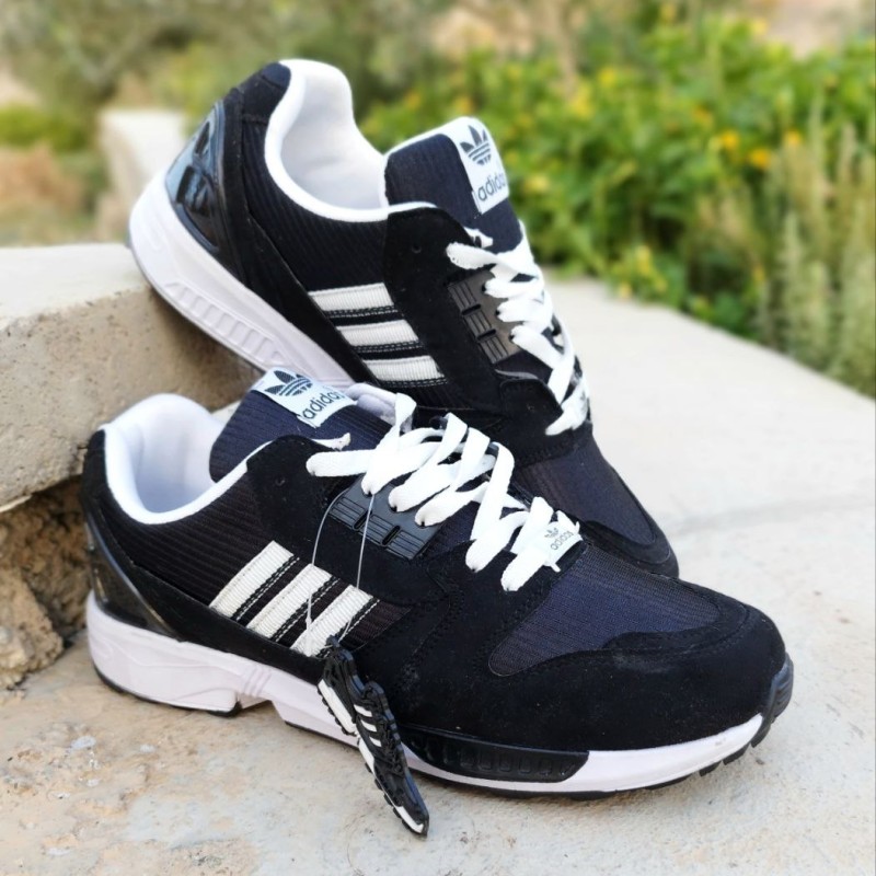 حراج واقعی کفش کتونی اسپرت مردانه  ادیداس  zx سبک و باکیفیت مشکی سفید ارسال رایگان