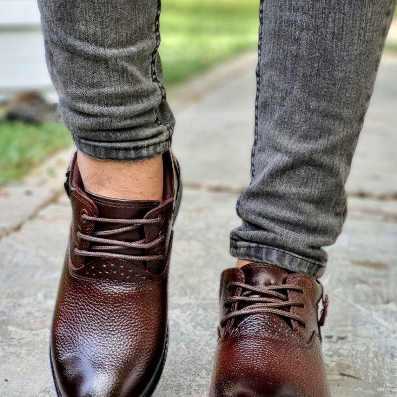 فروش  جذاب  کفش طبی مردانه چرم طبیعی تبریز  مدل  بندی  خوش پا و راحت قهوه ای  ارسال رایگان