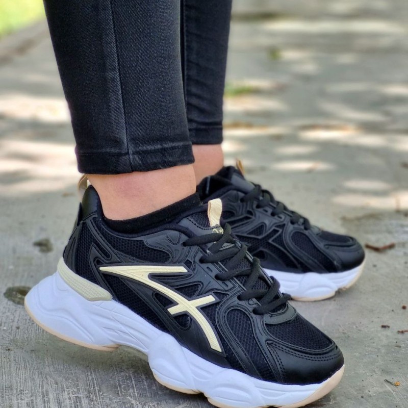 حراج ویژه کفش اسپرت دخترانه زنانه مدل اسیکس  دلبر و شیک  مشکی خط زرد با ارسال رایگان