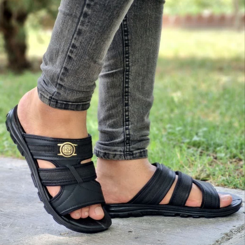 حراج ویژه دمپایی صندل تابستانه  پسرانه مردانه طبی و بادوام رنگ مشکی شیک و زیبا با ارسال رایگان