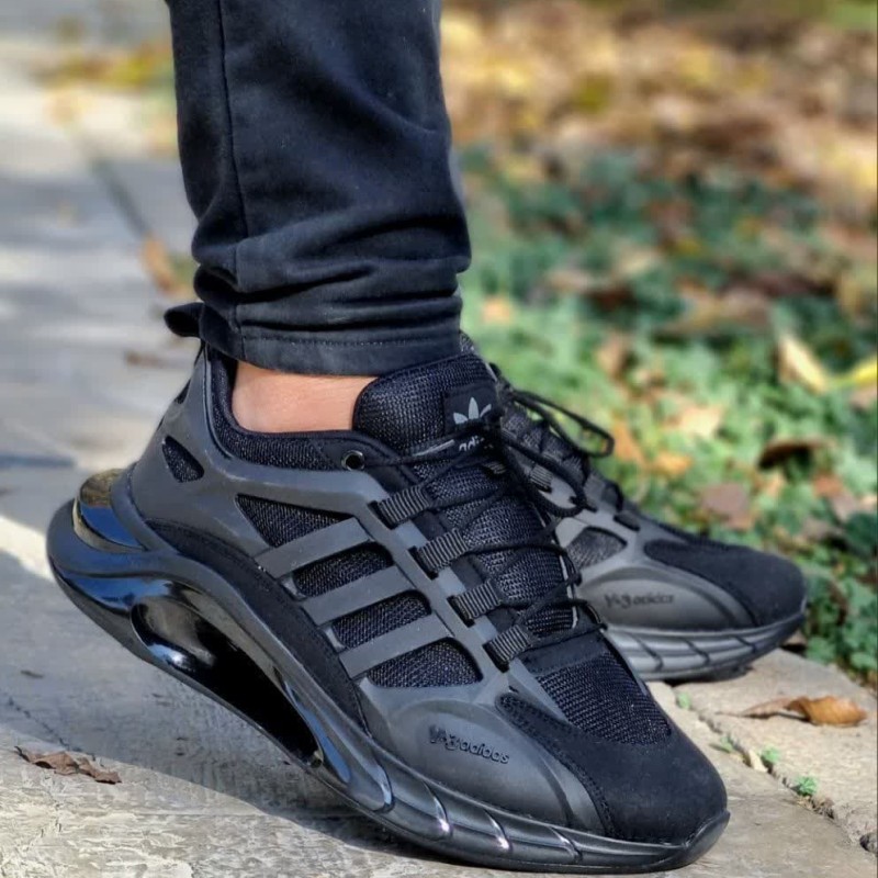 حراج باورنکردنی کفش اسپرت کتونی  مردانه و پسرانه مدل ادیداس زیره کپسولی رنگ مشکی تمام زیبا  و خاص  با ارسال رایگان6306