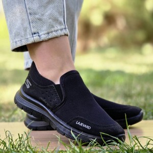 فروش خاص کفش پیاده‌روی مردانه زنانه مدل اسکیچرز با جنس عالی ومقاوم رنگ مشکی باارسال رایگان