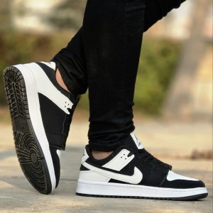 حراج فوق العاده کفش  کتونی اسپرت مردانه پسرانه  مدل جردن دونایک (Nike Jordan) نرم و راحت رنگ سفید آبی طوسی باارسال رایگان