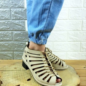 یه کفش صندل خوشگل واسه خانم کوچولوهای خوشگلمون مدل لیرزی پتینه رویه بندی با کیفیت