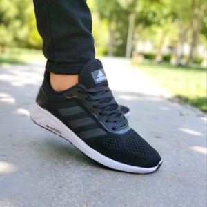 کفش اسپرت کتونی   دخترانه مدل ادیداس اسپیسر صد در صد طبیناسب پیاده روی رنگ مشکی  سه خط هلوگرامی کد3428