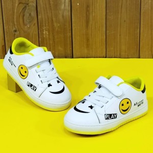 کتونی اسپرت ونس بچگانه مدل لبخند رویه چرمی و طراحی ناز خوشگل