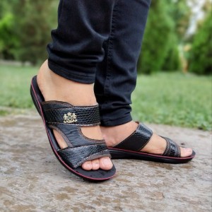 دمپایی صندل تابستانه  پسرانه مردانه زیره طبی  سبک  قابل شستشو  طرح دار  مشکی  با ارسال رایگان