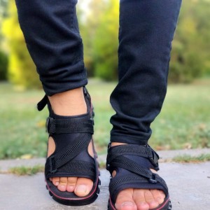 مدلهای جدید صندل های پشت بسته مون هم رسید  یه کار خیلی خفن و راحت