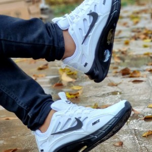 کفش کتونی اسپرت شیک مردانه و پسرانه مدل نایک زیره کپسولی سفید مشکی جدید و بروز 3633