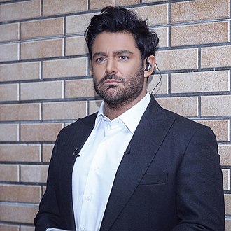 بیوگرافی محمد رضا گلزار