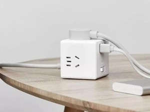 چند راهی مکعبی دارای سیم میجیا شیائومی Xiaomi Mijia Cube Shape Socket Power Converter