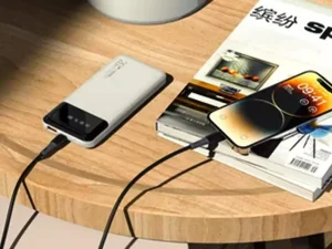 پاوربانک شارژ سریع 20 وات تایپ سی, یو اس بی و لایتنینگ 10000 ایکس او XO Fast charging power bank PR191