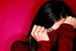 چگونه با کمرویی مبارزه کنیم؟