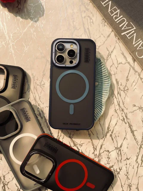 قاب گوشی مگسیف پشت مات با حلقه رنگی ایفون