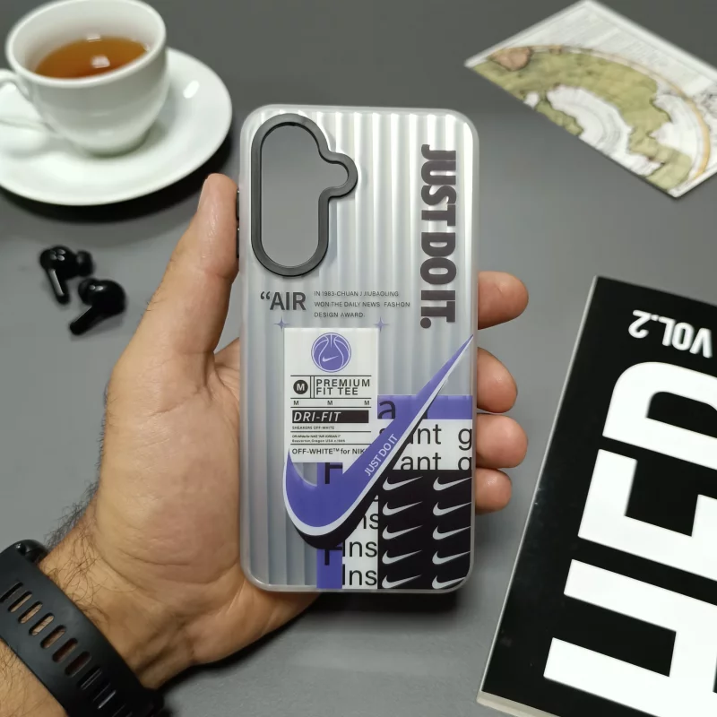 قاب هولوگرامی Samsung Galaxy A26 طرح نایک با فریم مات، ضد خش و ضد ضربه