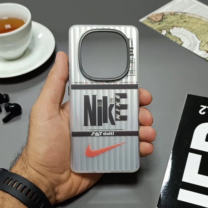 قاب هولوگرامی Xiaomi Redmi Note 14 Pro 4G طرح نایک با فریم مات، ضد خش و ضد ضربه